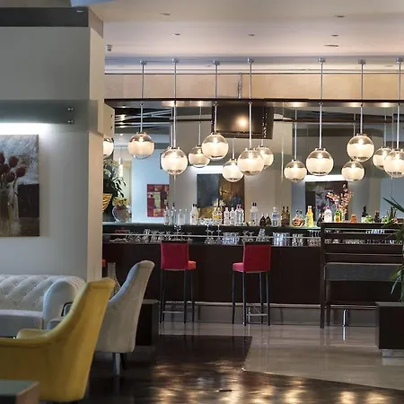 Grand Otel